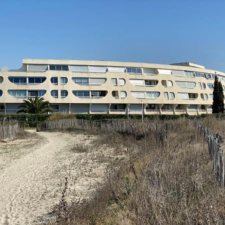 Studio front de mer avec vue mer panoramique ! Le Grau-du-Roi Extérieur photo